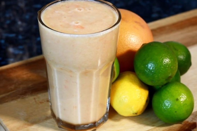 Grapefruit and Pineapple Juice