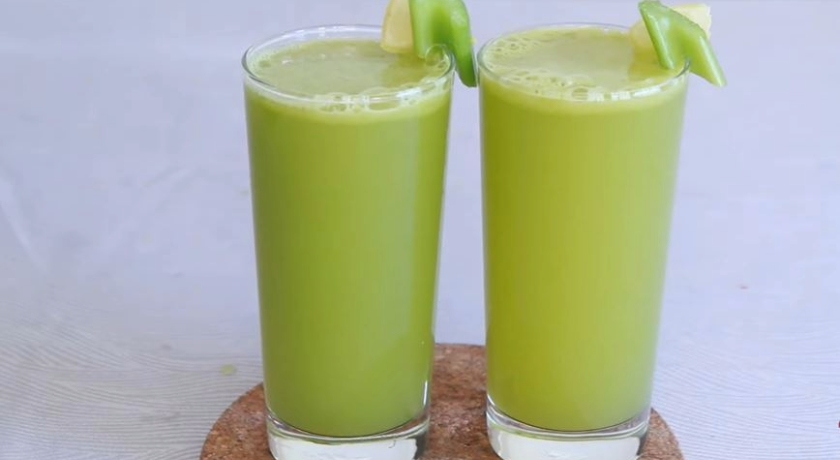 Celery and Pineapple Juice